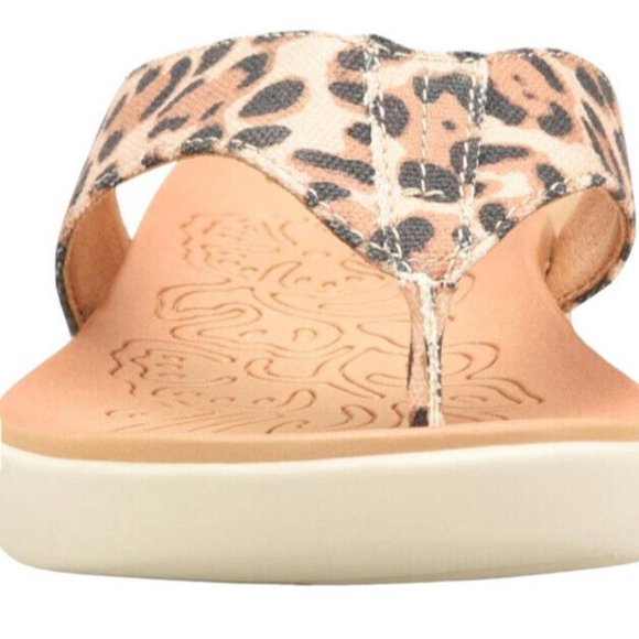 B.O.C. Aimee  Flip-Flop Thong Sandals Tan Leopard Print Tan Size 6 New In Box - Picture 6 of 14